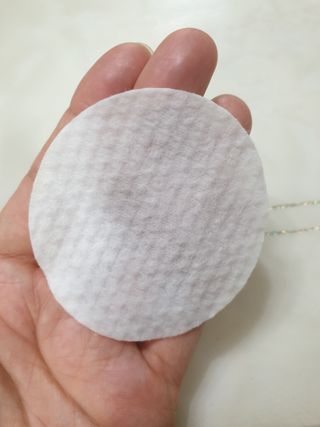 랑벨 비타 에너지 잡티 앰플 패드 65매 (투명하고 밝은 얼굴 광채패드) — 5점을 준 리뷰어가 2022년 6월 올린 사용 사진