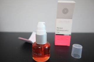유니베르소 로즈힙 오일 15ml — 4.5점을 준 리뷰어가 2021년 4월 올린 사용 사진