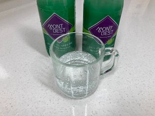 몽베스트 Montbest with Sparkling water Lime20병 — 5점을 준 리뷰어가 2022년 7월 올린 사용 사진