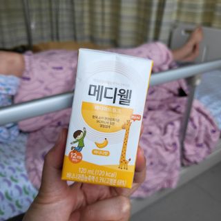 메디웰 페디아드링크 미니 바나나맛 — 5점을 준 리뷰어가 2022년 8월 올린 사용 사진