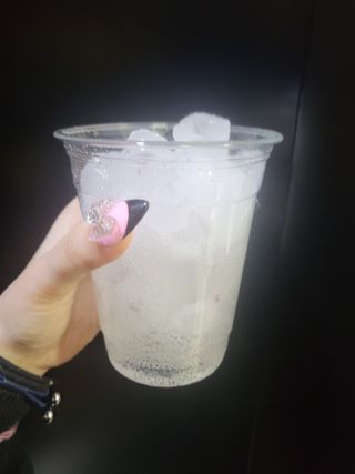몽베스트 Montbest with Sparkling water Lime20병 — 5점을 준 리뷰어가 2023년 3월 올린 사용 사진
