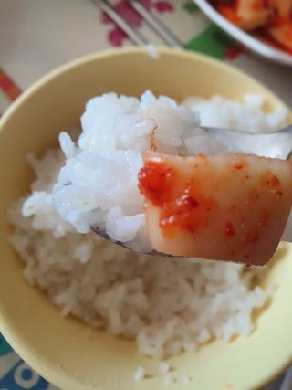 셰프애찬 알타리김치 총각김치 1kg — 4점을 준 리뷰어가 2022년 10월 올린 사용 사진