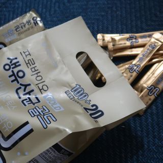 서울약사신협_프로바이오생유산균골드_2.5x120포 — 5점을 준 리뷰어가 2021년 6월 올린 사용 사진