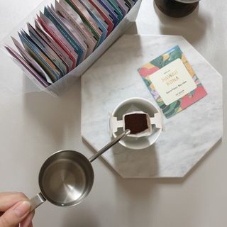닥터만커피 데이드립 드립백 세트(세계3대커피 포함, 총 20산지) — 5점을 준 리뷰어가 2022년 6월 올린 사용 사진