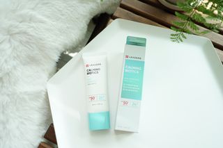 리더스코스메틱 리더스 카밍 바이오틱스 선 에센스 SPF 50+ PA++++ — 5점을 준 리뷰어가 2022년 6월 올린 사용 사진
