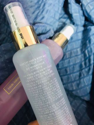 멈칫 X 최준 헤어 앤 바디미스트 소프트블루솝, 마젠타레이디 2종 — 4점을 준 리뷰어가 2021년 8월 올린 사용 사진