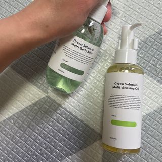 [녹산] 그린 솔루션 멀티 클렌징 오일 + 그린 솔루션 멀티 바디 미스트 — 5점을 준 리뷰어가 2022년 10월 올린 사용 사진