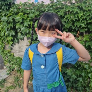 애니가드키즈 라이트 소형 5컬러 각 10매입 [크리미베이지, 코튼핑크, 블루레이크, 페일로즈, 민트그린] — 5점을 준 리뷰어가 2022년 6월 올린 사용 사진