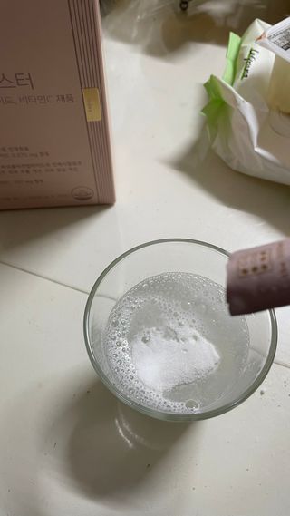 더리틀스 콜라겐부스터 — 5점을 준 리뷰어가 2022년 12월 올린 사용 사진