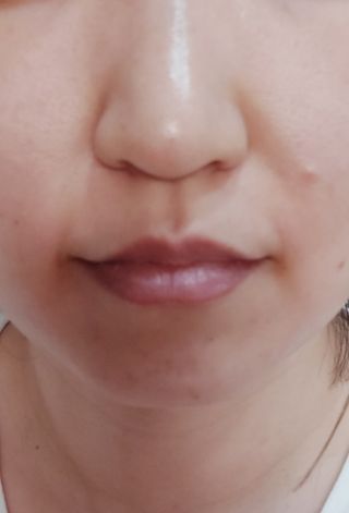 [후르디아] 올리브영 꿀과즙 립밤 2종 (블루베리/석류) — 5점을 준 리뷰어가 2022년 1월 올린 사용 사진