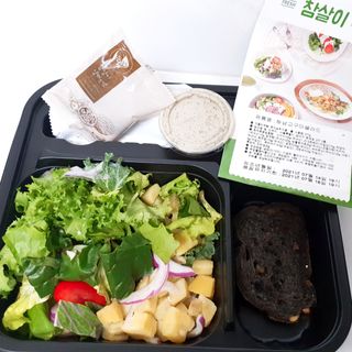 참살이도시락 작심삼일 샐러드도시락 3개 맛보기 새벽배송 또는 택배배송 — 5점을 준 리뷰어가 2021년 7월 올린 사용 사진