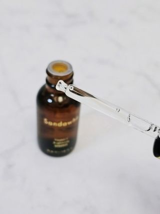 스킨큐어 산다화 비타민c 화이트닝 에센스 30ml — 4.5점을 준 리뷰어가 2023년 9월 올린 사용 사진