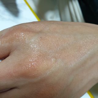 Dr.느루벗 느루벗 옴므 토탈 케어 올인원 118ml 남자 남성 스킨 로션 에센스 크림 화장품 — 5점을 준 리뷰어가 2021년 4월 올린 사용 사진