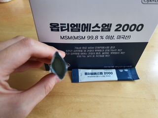 바른비타민 옵티엠에스엠2000 1박스 60포 관절 연골 복합건강기능식품 — 5점을 준 리뷰어가 2021년 6월 올린 사용 사진