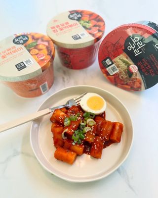 나우  [요리궁리] B타입 ( 매콤, 치즈, 매콤까르보 ) 꽃떡볶이 6개입 세트 — 5점을 준 리뷰어가 2025년 3월 올린 사용 사진