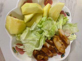 굽네몰 [굽네] 소스가 맛있는 닭가슴살 슬라이스 4종 — 5점을 준 리뷰어가 2021년 11월 올린 사용 사진