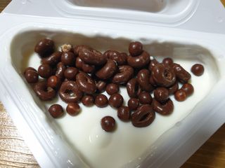 LIVE 매일바이오 토핑요거트 — 5점을 준 리뷰어가 2022년 4월 올린 사용 사진