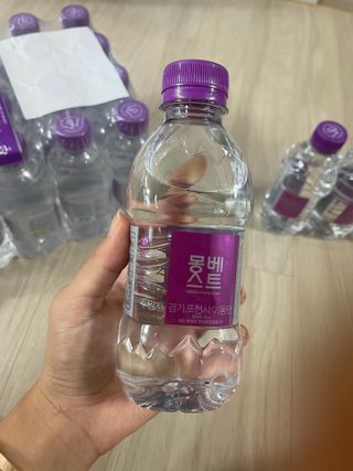 몽베스트 [MONTBEST] 330mL 20병 — 5점을 준 리뷰어가 2021년 10월 올린 사용 사진