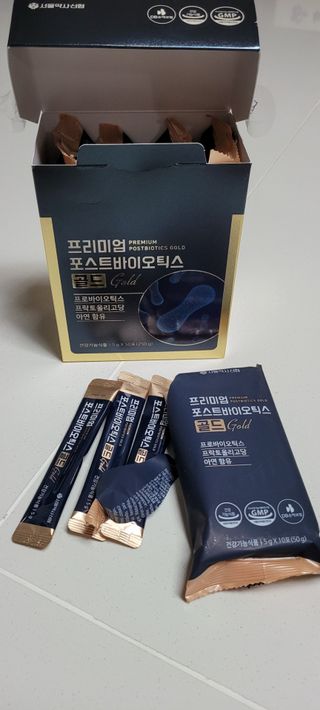 서울약사신협_프리미엄포스트바이오틱스골드_5g x 50포 — 5점을 준 리뷰어가 2021년 4월 올린 사용 사진