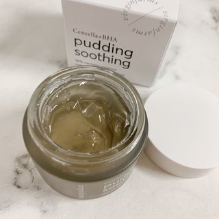 [NEW_버진팜스 푸딩수딩] 투명 푸딩젤이 선사하는 빠른 진정과 깨끗한 피부결 정돈 — 5점을 준 리뷰어가 2021년 9월 올린 사용 사진