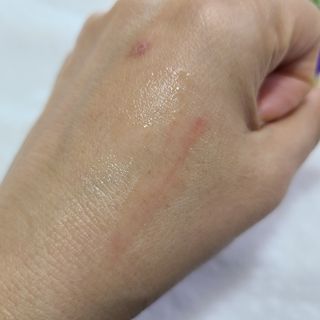 [후르디아] 올리브영 꿀과즙 립밤 2종 (블루베리/석류) — 5점을 준 리뷰어가 2021년 11월 올린 사용 사진