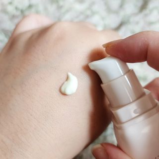 프리마인 선크림만 바꿨을 뿐인데 매일 물 2L챙겨먹고 기초케어 완벽하게 한 물빛피부 완성,셀라브UV프로텍터 — 5점을 준 리뷰어가 2023년 8월 올린 사용 사진
