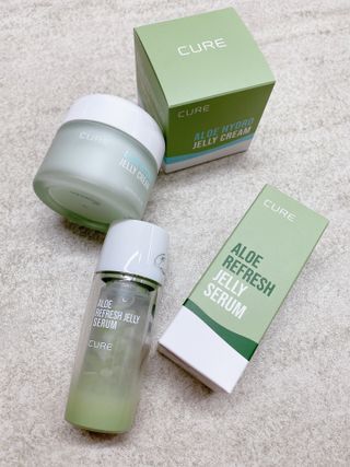김정문알로에 큐어 큐어 알로에 리프레쉬 젤리 세럼, 큐어 알로에 하이드로 젤리 크림 — 5점을 준 리뷰어가 2021년 4월 올린 사용 사진