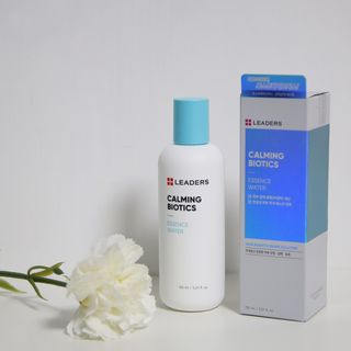 리더스코스메틱 리더스 카밍 바이오틱스 에센스 워터 — 5점을 준 리뷰어가 2022년 5월 올린 사용 사진
