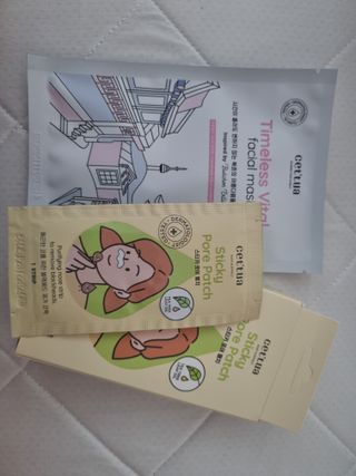 세뚜아(Cettua) 세뚜아 스티키 포어 패치 Cettua Sticky Pore Patch — 5점을 준 리뷰어가 2023년 7월 올린 사용 사진