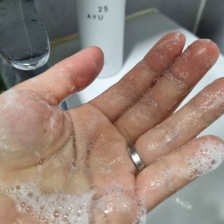 AYU25[아유트웬티파이브]피부 진정, 보습 와일즈 로즈 핸드워시 — 5점을 준 리뷰어가 2021년 5월 올린 사용 사진