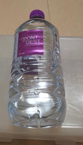 몽베스트 MONTBEST 1L 12입 — 4.5점을 준 리뷰어가 2022년 3월 올린 사용 사진