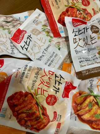 굽네몰 [굽네] 소스가 맛있는 닭가슴살 슬라이스 4종 — 4점을 준 리뷰어가 2021년 11월 올린 사용 사진