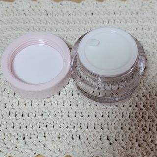 프리마인 바르기만 하면 철벽 스킨케어+24시간 마스크팩 효과. 셀라브 리제너레이팅 시스템 부스터+크림 세트 — 5점을 준 리뷰어가 2023년 4월 올린 사용 사진
