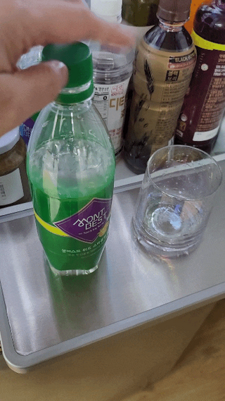 몽베스트 Montbest with Sparkling water Lemon OR Lime 20병(랜덤) — 5점을 준 리뷰어가 2021년 10월 올린 사용 사진