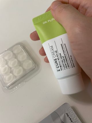 닥터플리너스 제트 큐어 크림 30ml + 제로 트러블 패치 9EA — 5점을 준 리뷰어가 2022년 3월 올린 사용 사진