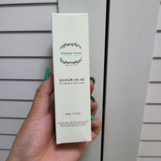 술람미네이처 자연주의 화장품ㅣ속보습 충전 + 민감/트러블 피부 진정 - 알로에 듬뿍 수분 크림 50ml — 5점을 준 리뷰어가 2022년 6월 올린 사용 사진