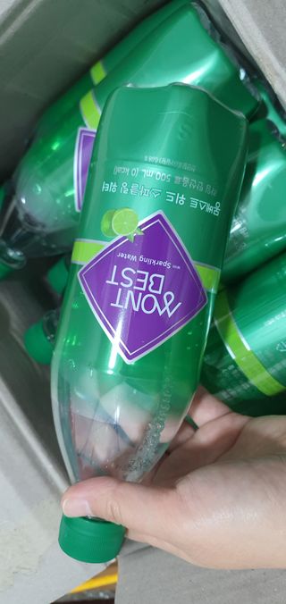 몽베스트 Montbest with Sparkling water Lime20병 — 5점을 준 리뷰어가 2021년 10월 올린 사용 사진
