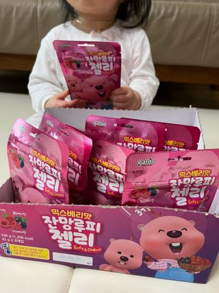 [팔도] 잔망루피젤리 믹스베리맛 42g 8개 — 5점을 준 리뷰어가 2022년 2월 올린 사용 사진