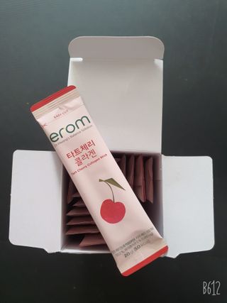 이롬 erom 타트체리 콜라겐 — 5점을 준 리뷰어가 2021년 3월 올린 사용 사진
