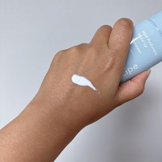 아이레시피 마일드 히알루로닉 모이스트 업 선스크린 SPF50+ PA++++ — 5점을 준 리뷰어가 2023년 6월 올린 사용 사진