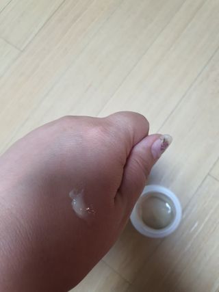 AYU25[아유트웬티파이브]다마스크로즈워터 베이스 천연 수분 촉촉 크림 — 4.5점을 준 리뷰어가 2021년 4월 올린 사용 사진