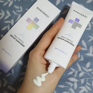바노바기 코스메틱 바노바기 밀크씨슬 리페어 시카 선스크린 플러스 50ml — 5점을 준 리뷰어가 2023년 1월 올린 사용 사진
