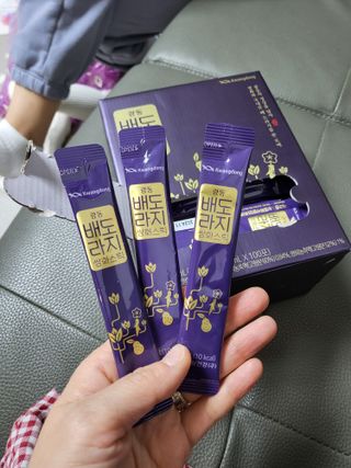 광동생활건강 나우 [광동] 배도라지 쌍화스틱 10mL x 100포 — 5점을 준 리뷰어가 2023년 1월 올린 사용 사진