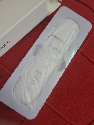 디하우트 랩 4 in 1 갈바닉 아쿠아 워터 필링기 스킨스크러버 — 5점을 준 리뷰어가 2021년 11월 올린 사용 사진