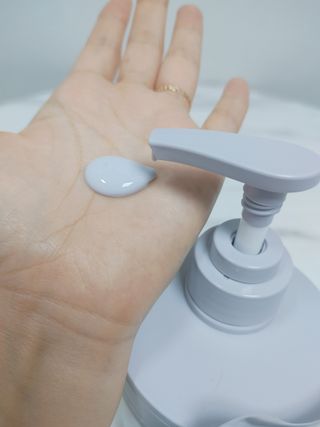 벨먼 내추럴 스파 머드레티놀 바디워시(그린로즈, 미드나잇 피오니) — 4.5점을 준 리뷰어가 2022년 6월 올린 사용 사진