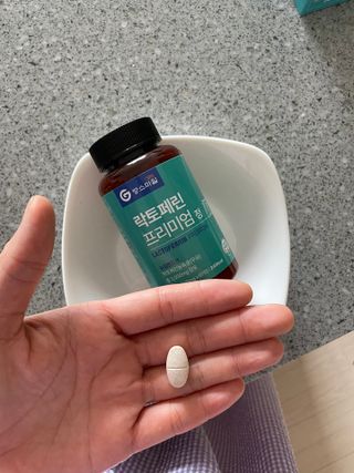 짱스마일 락토페린 프리미엄 정 1000ml x 60정 — 5점을 준 리뷰어가 2022년 12월 올린 사용 사진