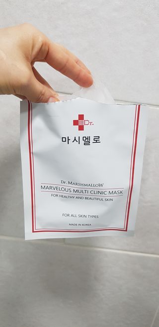 닥터마시멜로 마블러스 멀티 클리닉 마스크 — 4.5점을 준 리뷰어가 2021년 2월 올린 사용 사진