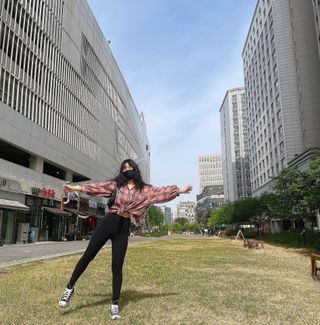 [딕시] 힙 플랙션 레깅스 HIP FLEXION Leggings — 4점을 준 리뷰어가 2022년 5월 올린 사용 사진