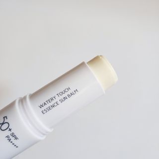 아이레시피 워터리터치 에센스 선 밤 [SPF50+/PA++++] — 5점을 준 리뷰어가 2023년 5월 올린 사용 사진