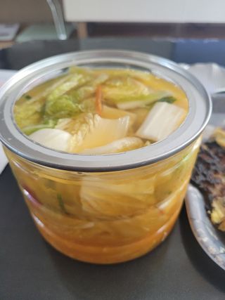 셰프애찬 단호박 백김치 1kg — 5점을 준 리뷰어가 2022년 10월 올린 사용 사진